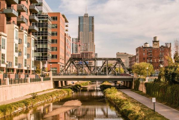 Due to a variety of different types of buildings, there are several essential commercial lease terms you should know