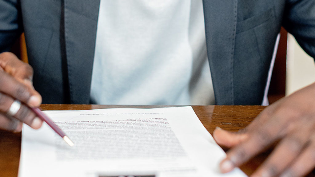 How Do Commercial Real Estate Agents Get Paid?